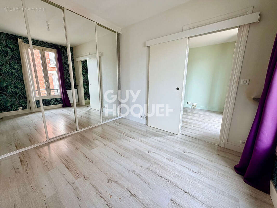 Appartement à LE PERREUX-SUR-MARNE
