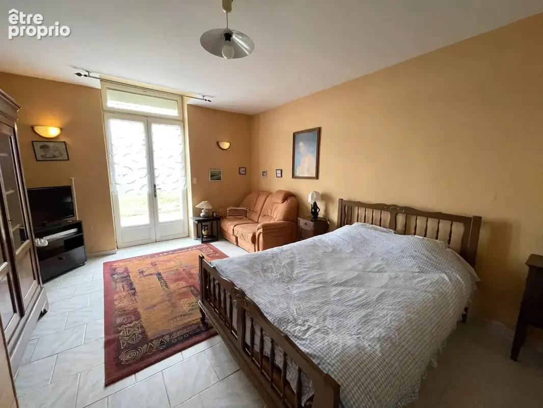 Maison 7 pièces 275 m² à vendre à Hauterives (26390) - photo 6