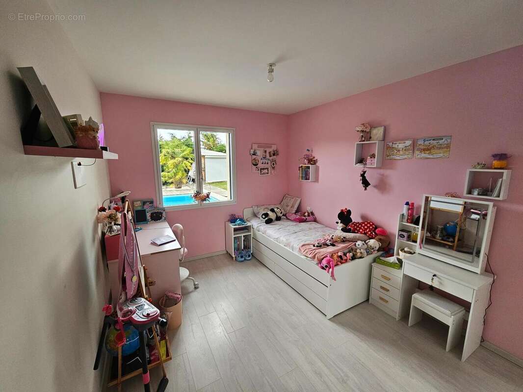 Photo 5 - Maison à SAINT-REMY-EN-ROLLAT