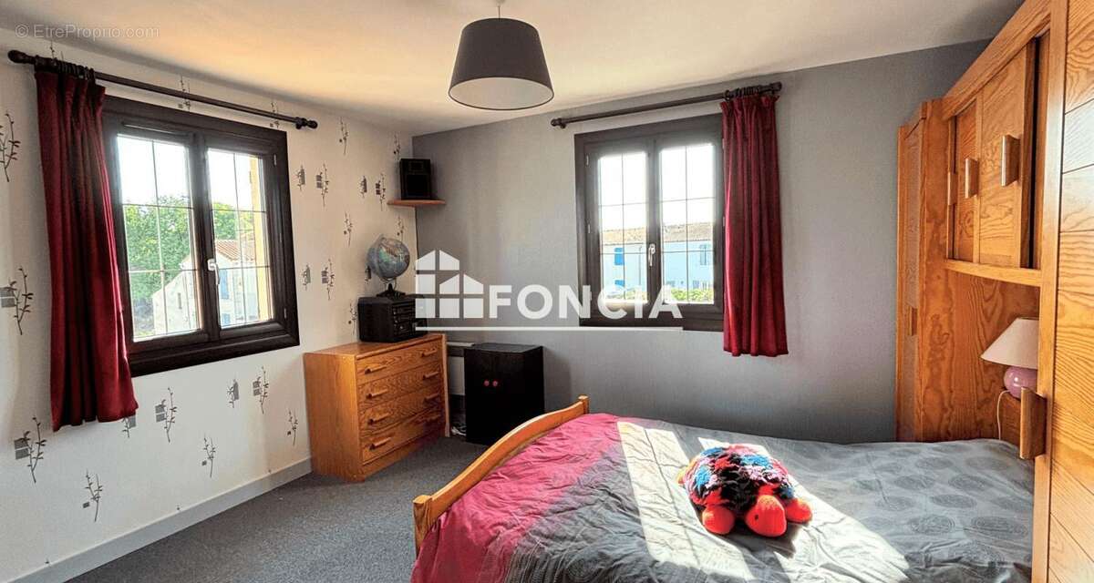 Maison à SALLES-SUR-MER