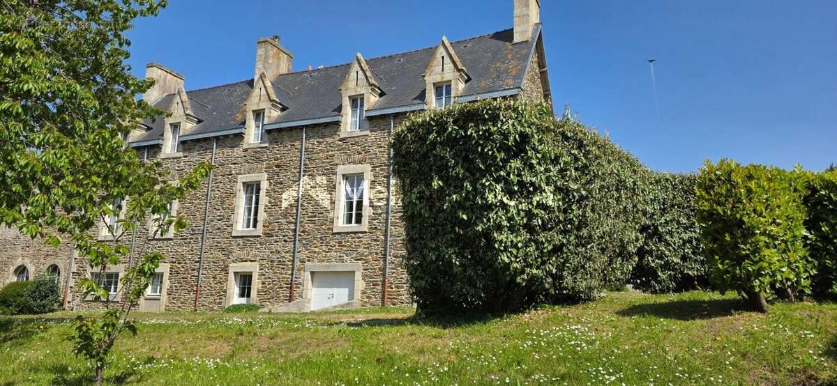 Maison à PLESTIN-LES-GREVES