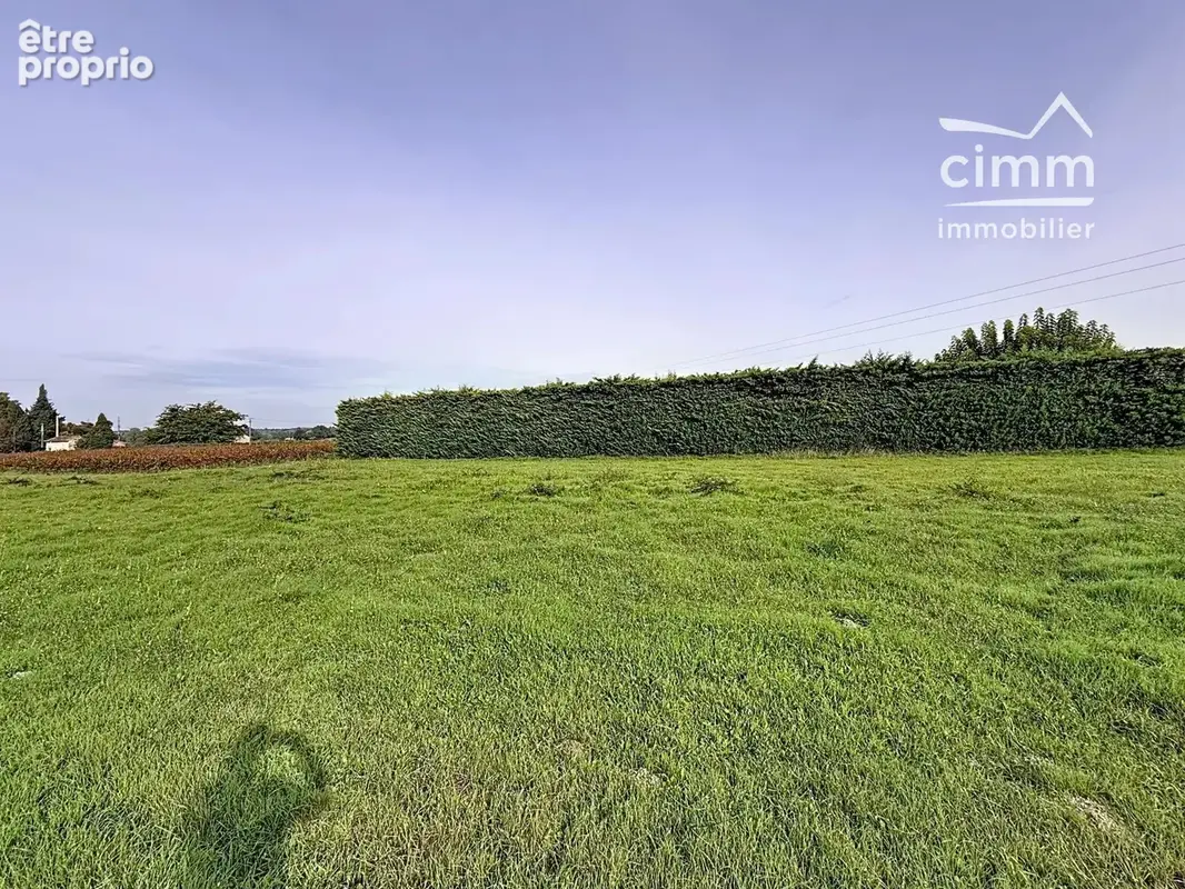 Terrain 2 747 m² à vendre à Aubignan (84810) - photo 3