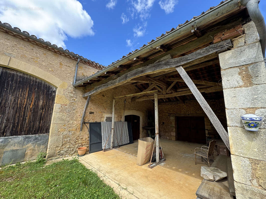 Maison à FUMEL