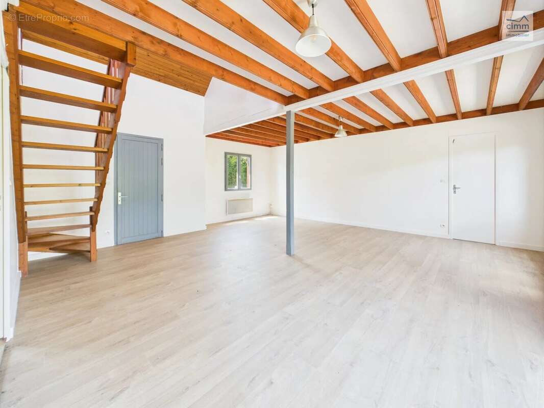 Maison à MAURE-DE-BRETAGNE