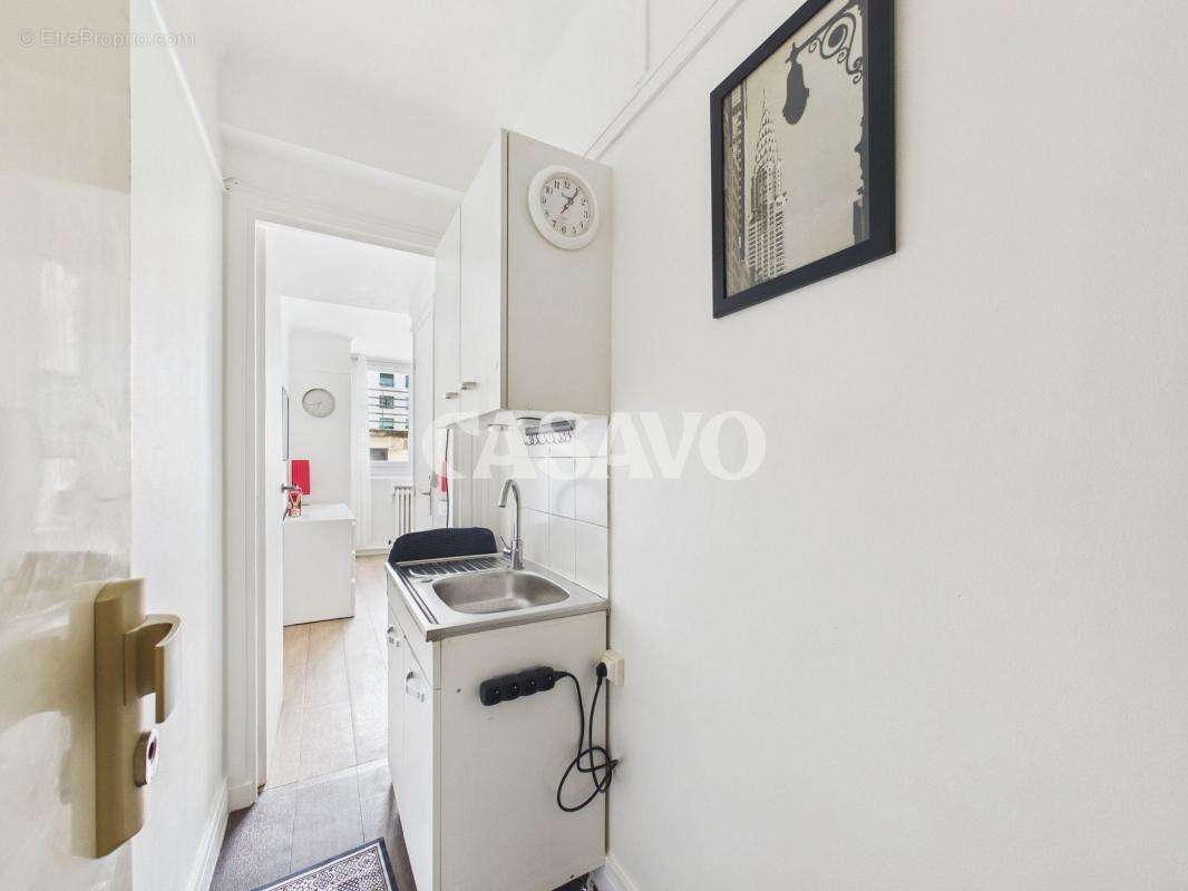 Vente Appartement 1 pièce de 12m² - 75016 Paris - photo 7