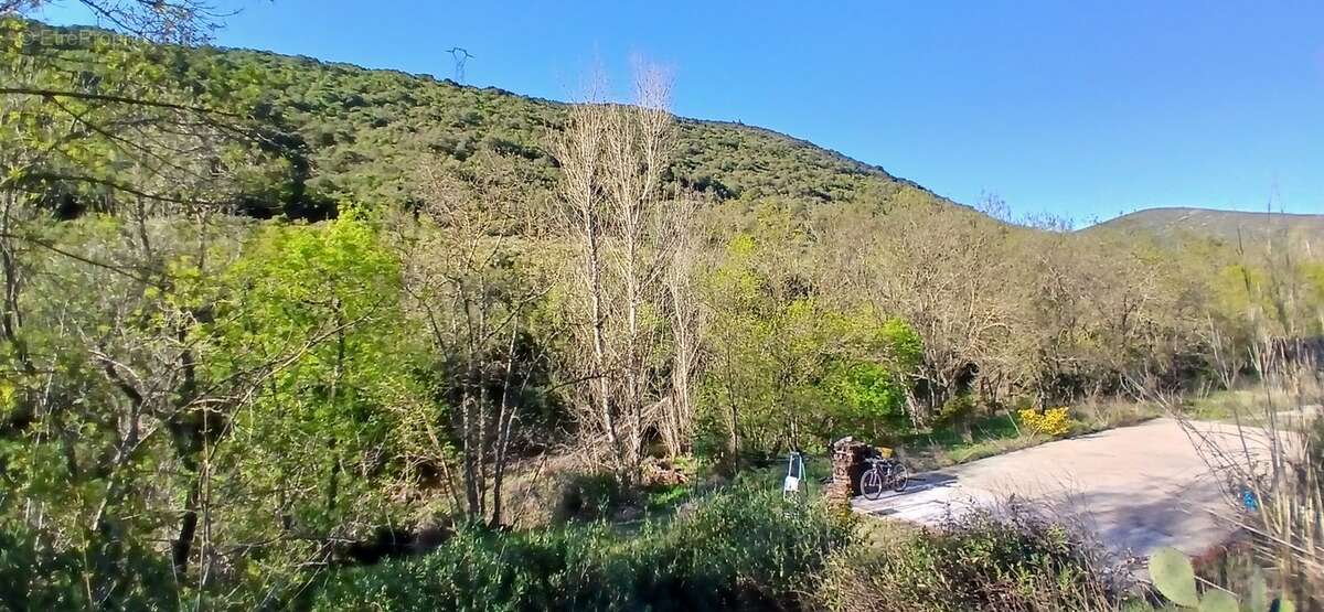 Maison à CESSENON-SUR-ORB