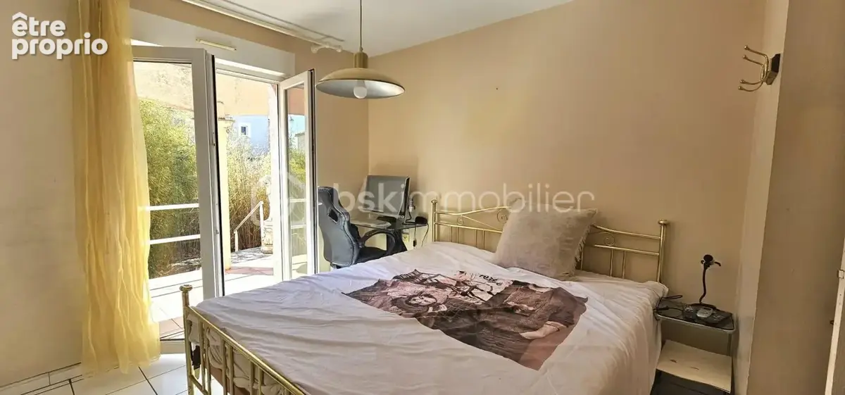 Maison de plain-pied avec jardin, garage et 3 chambres - photo 8