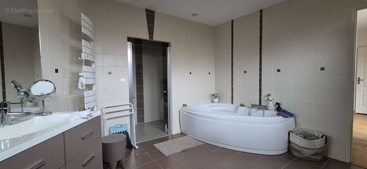 Maison à HENIN-BEAUMONT