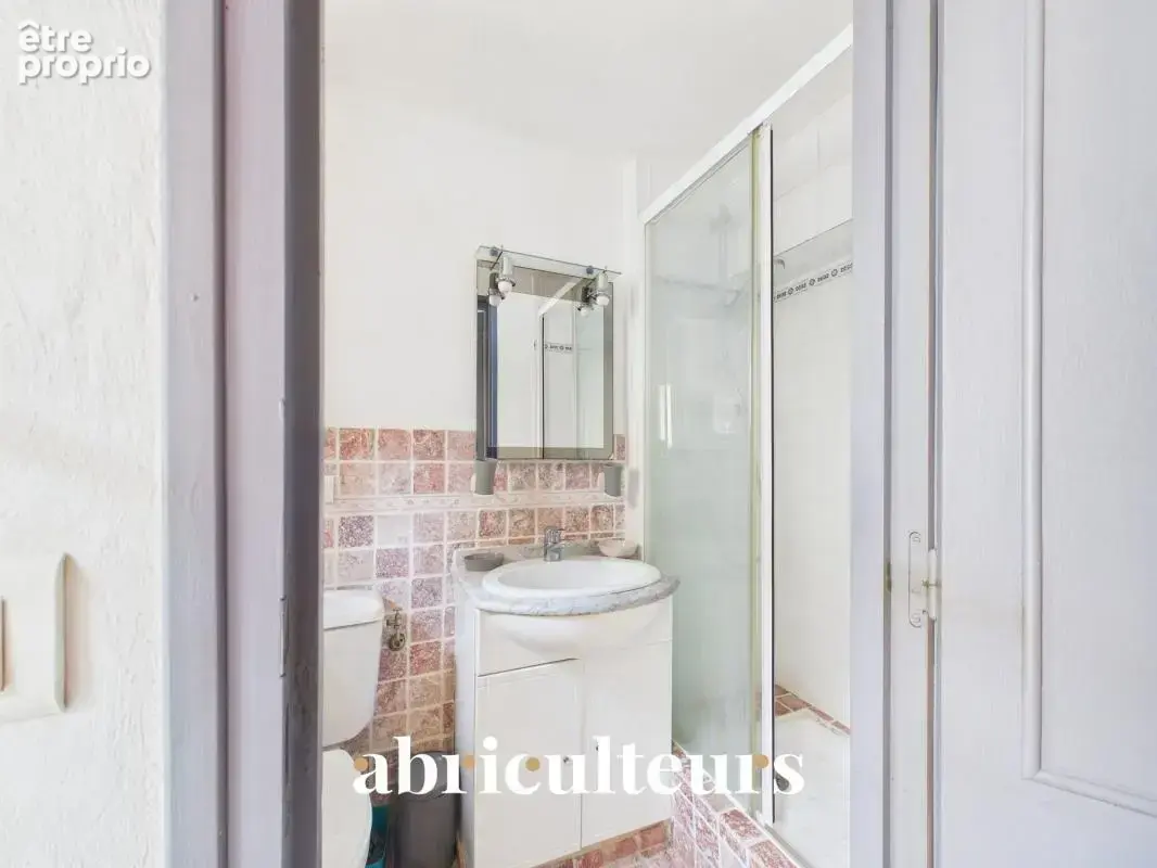 Maison de village - Rentabilité brute 7,0 % en vente à Callian (83440) - photo 9