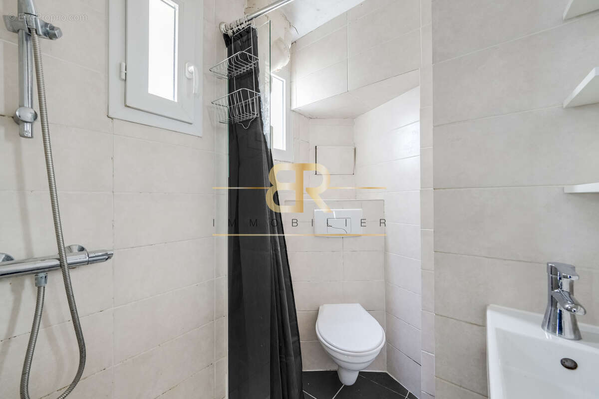 Appartement à PARIS-11E