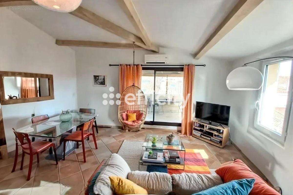 Appartement à SAINT-CANNAT