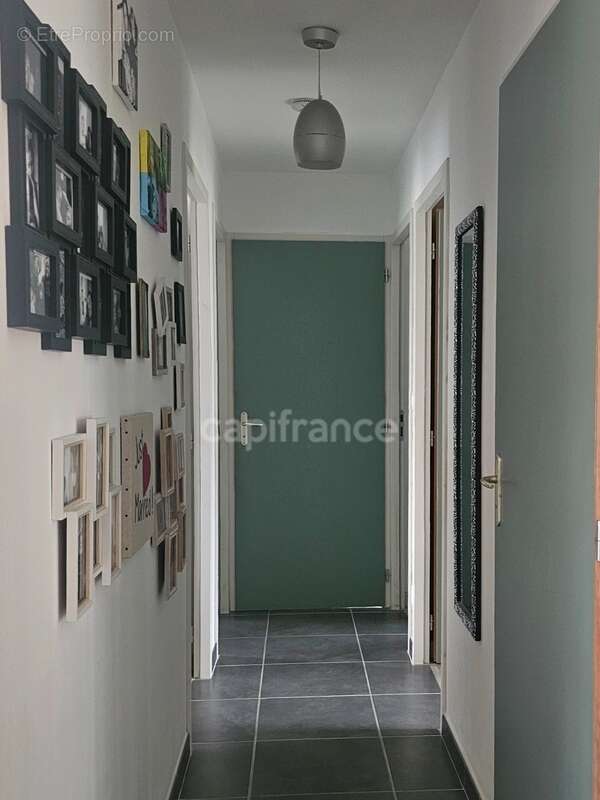 Maison à VENDEUVRE-DU-POITOU