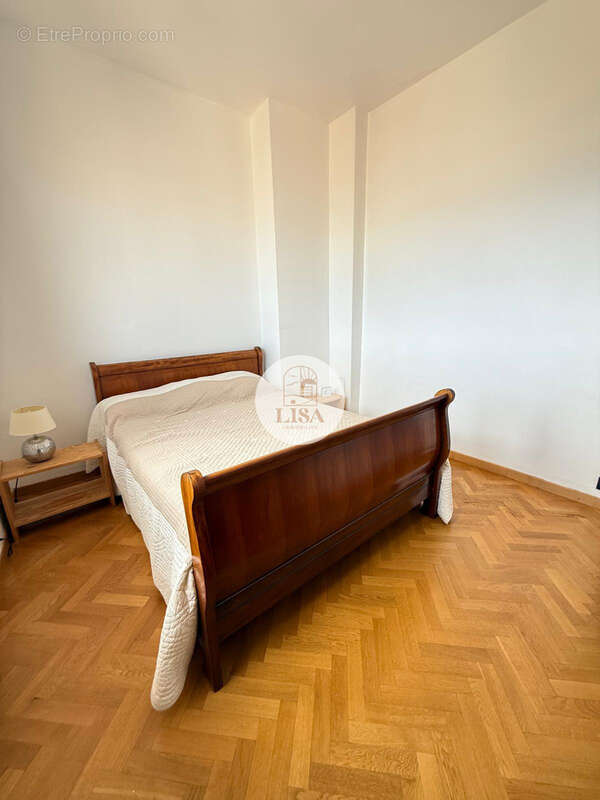 Appartement à MARSEILLE-6E