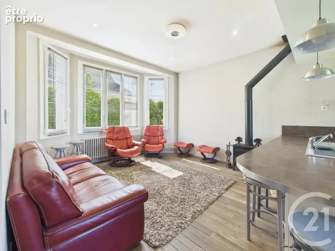 Maison 5 pièces 105 m² à vendre à Chartres (28000) - photo 4