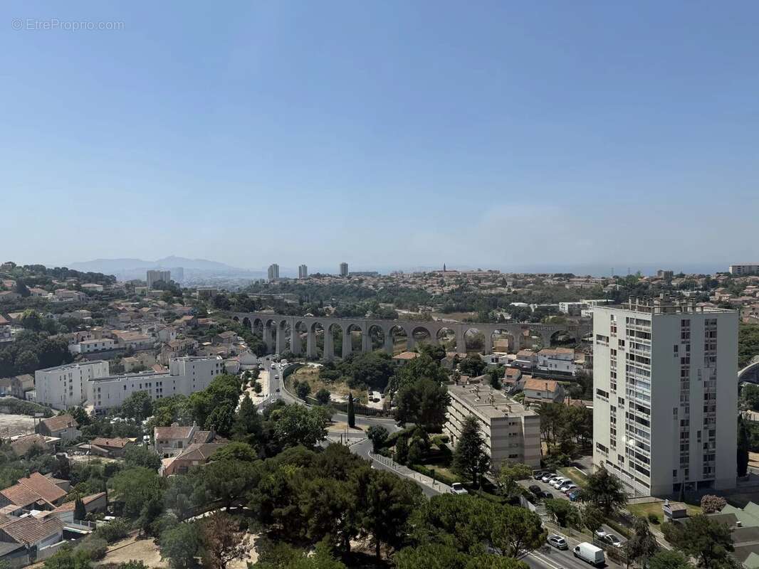 Appartement à MARSEILLE-15E