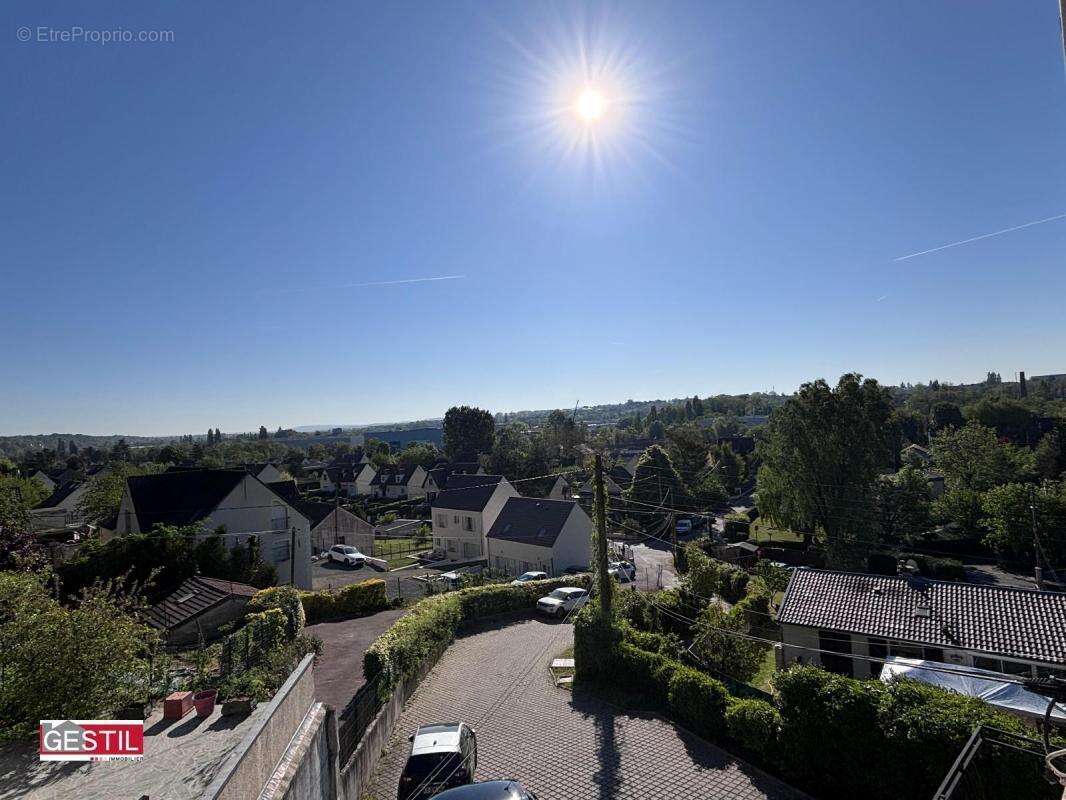 Appartement à PONTOISE