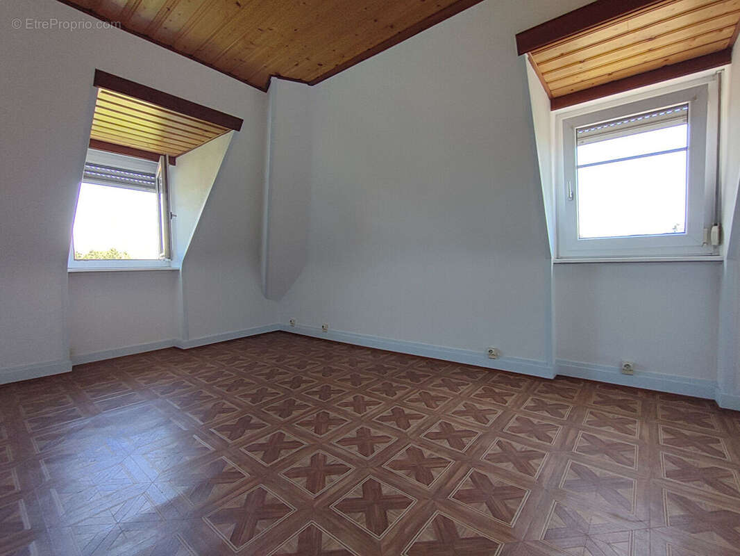 VENTE d'un appartement de 3 pièces (48m²) à MULHOUSE - photo 2