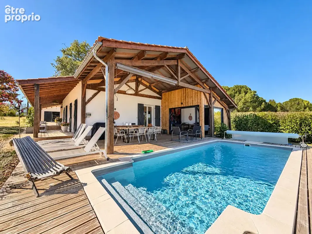 Belle maison restaurée avec piscine, proche Villeréal - photo 1