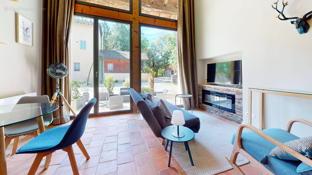 Appartement à PONT-D'AIN