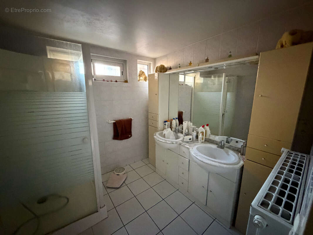 Maison à CHATELLERAULT