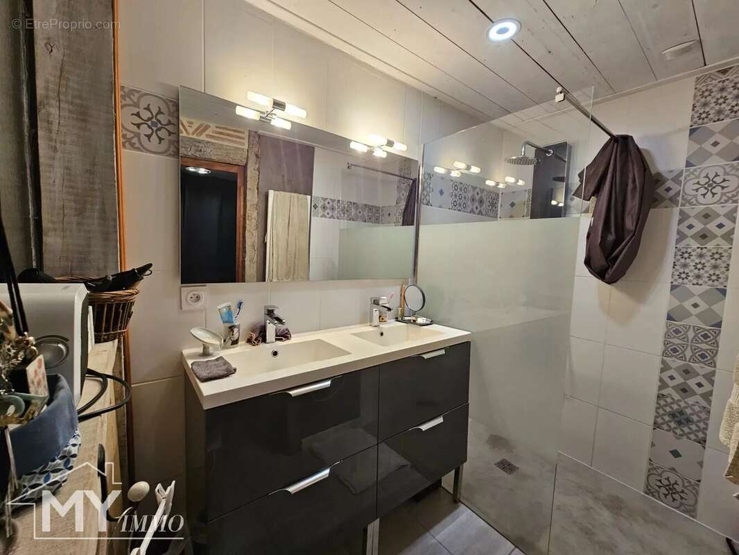 Maison à PORT-SAINTE-FOY-ET-PONCHAPT