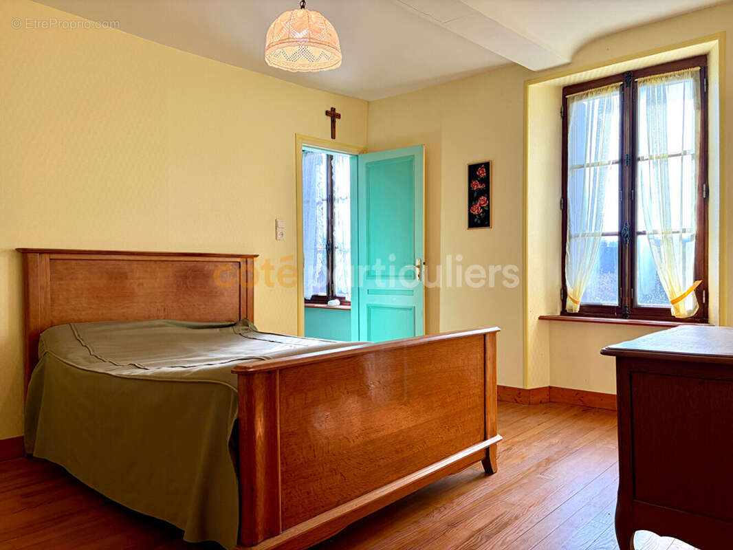 Maison en pierre avec dépendances et fort potentiel à 5 min de Saint-Lô - photo 13