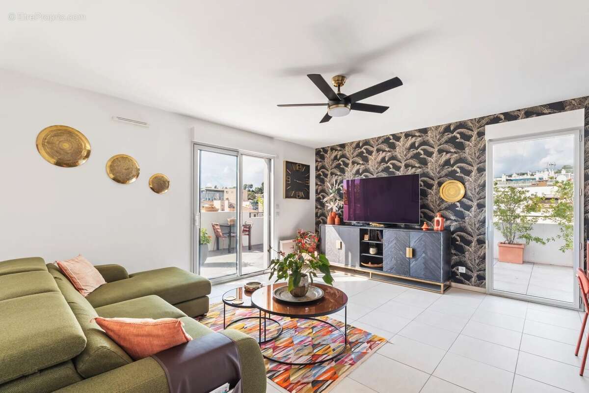 Appartement à LE CANNET