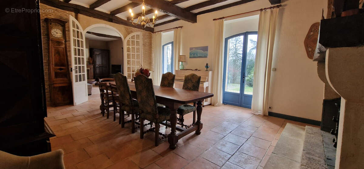 Maison à LEMBRAS