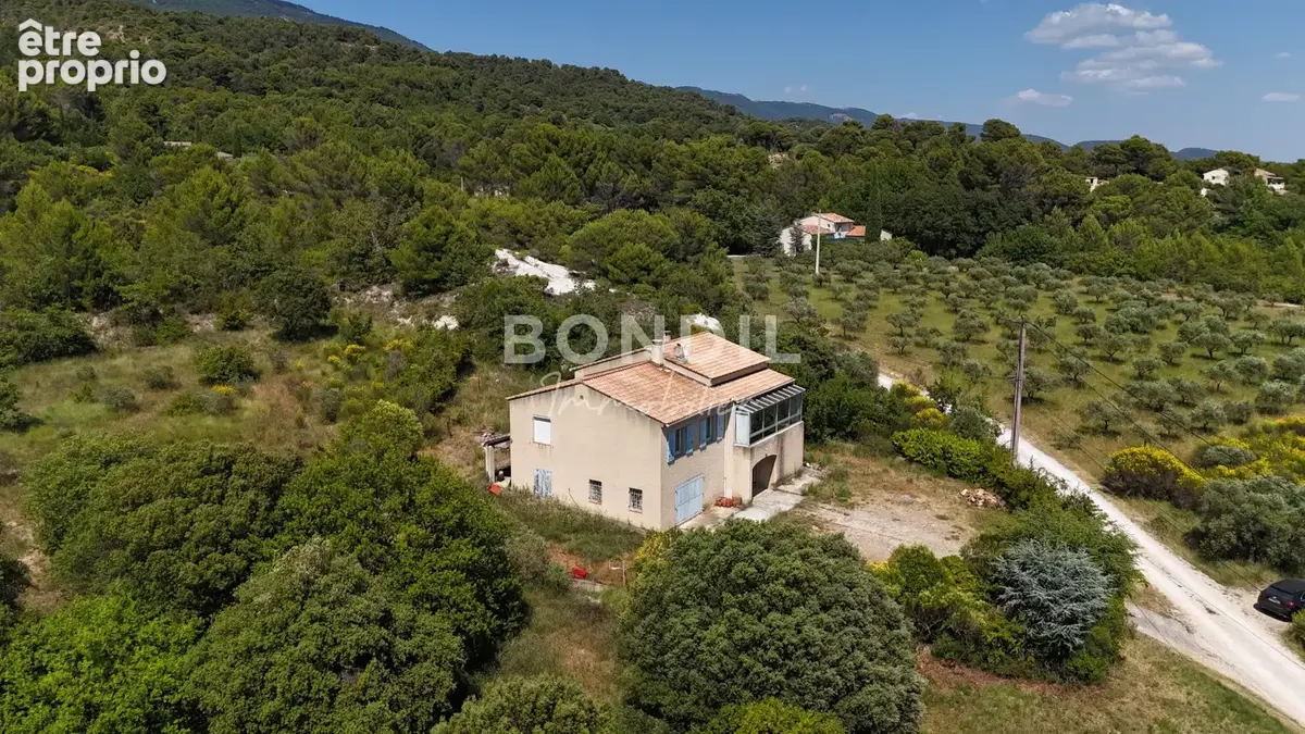 Cucuron   Propriété avec vue Luberon & Sainte-Victoire   Terrain 9000 m2   123 m2 habitables - photo 2