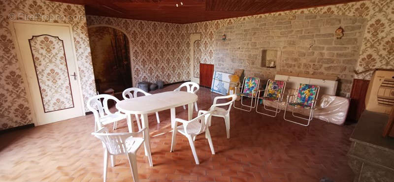 Maison à EQUEVILLON