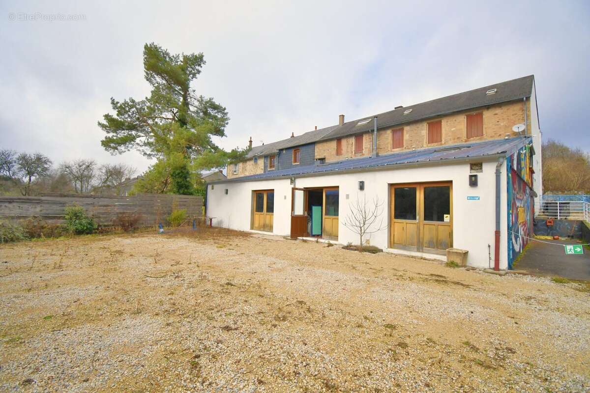 Appartement à ARLEUF