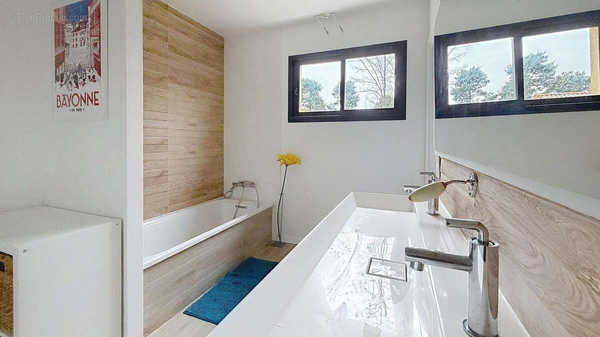 Photo 8 - Maison à CAMBLANES-ET-MEYNAC