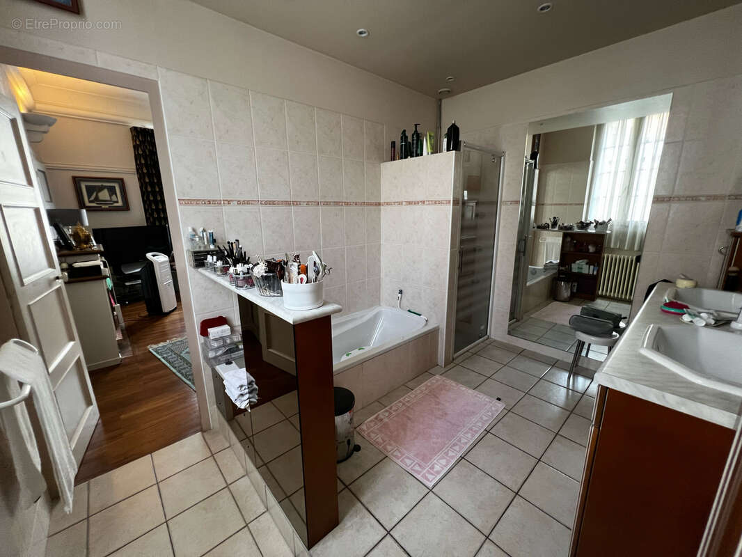 Maison à CHATELLERAULT