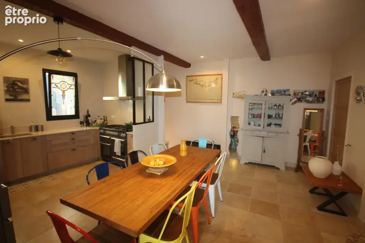 Maison 7 pièces 154 m² à vendre à La Cadiere-D'azur (83740) - photo 3