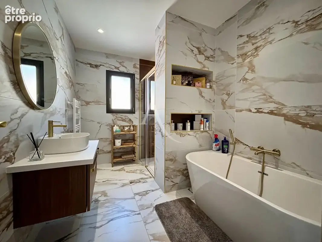 Maison contemporaine aux prestations de qualité - photo 8