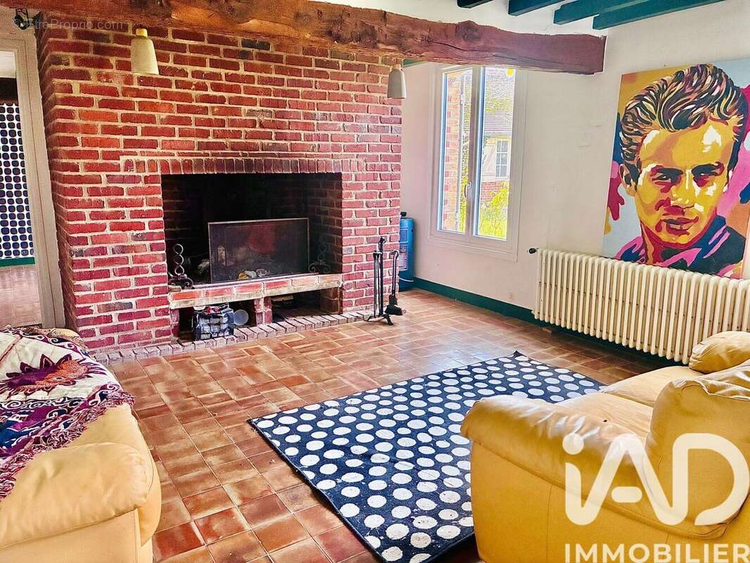 Maison 255 m² à Lafraye  - photo 3