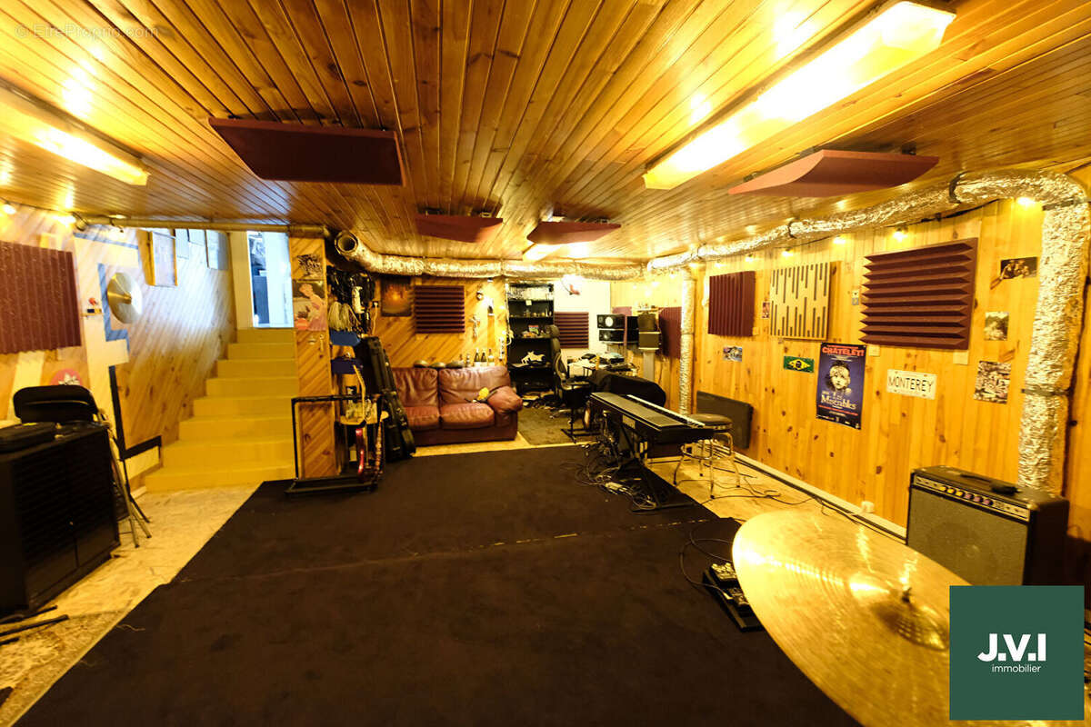 Maison à DEUIL-LA-BARRE