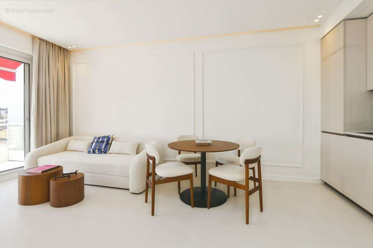 NICE Carré d'or 2P Dernier Etage Terrasse - photo 11