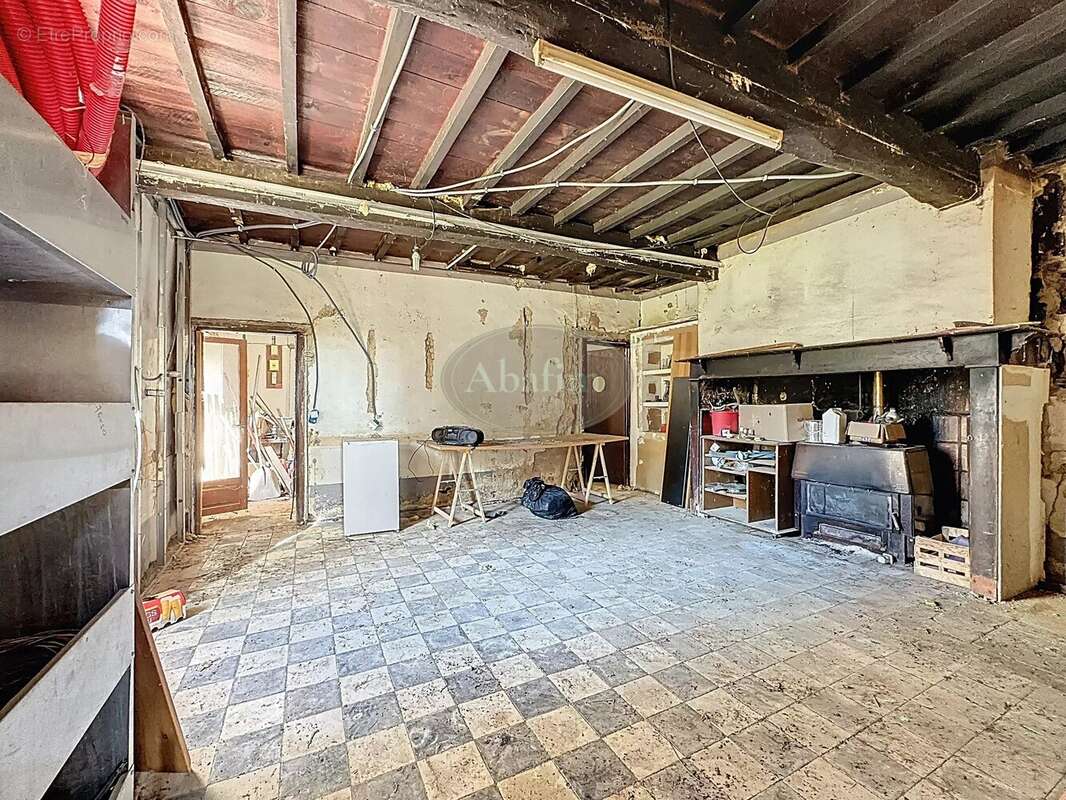 Maison à LAMARQUE-RUSTAING