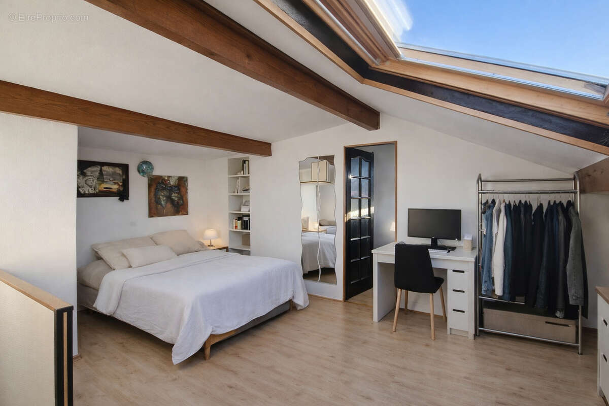 Maison à IVRY-SUR-SEINE