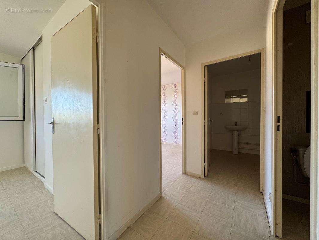 Appartement à VILLEFONTAINE