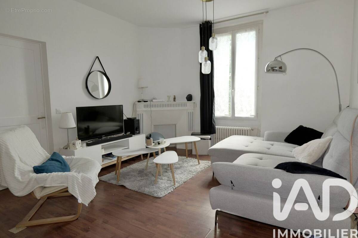 Photo 1 - Appartement à BEAUMONT-SUR-OISE