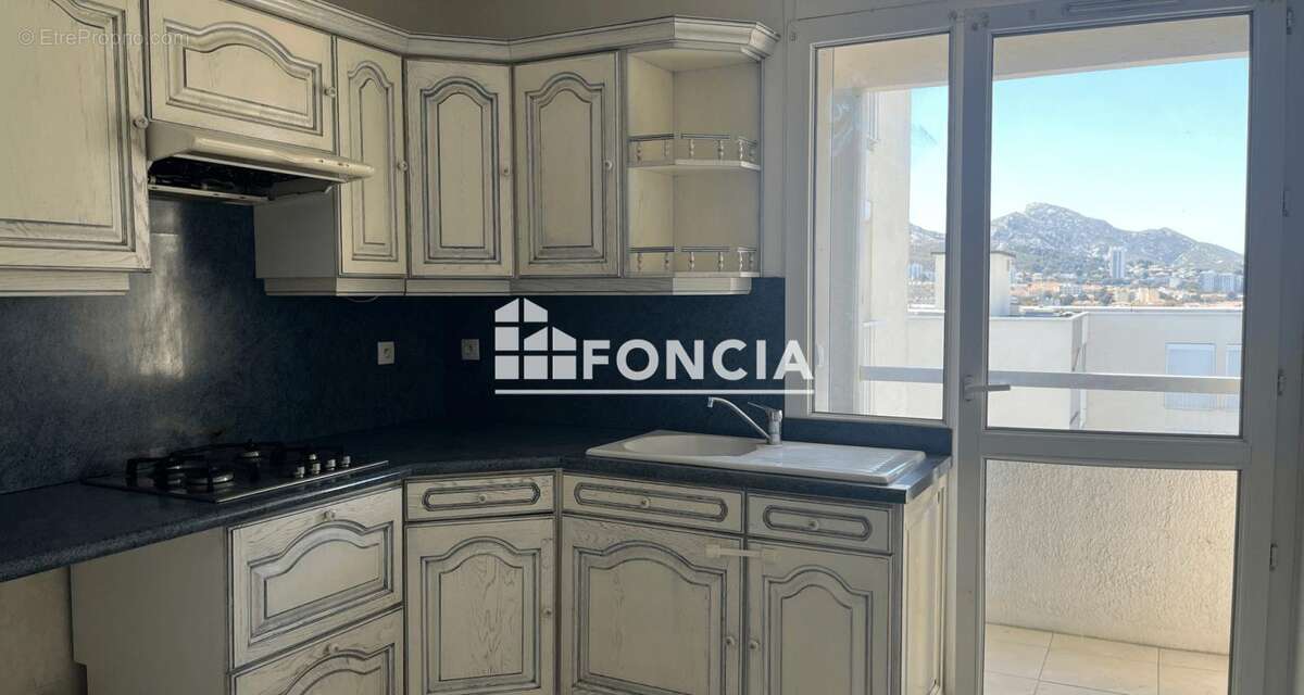 Appartement à MARSEILLE-11E