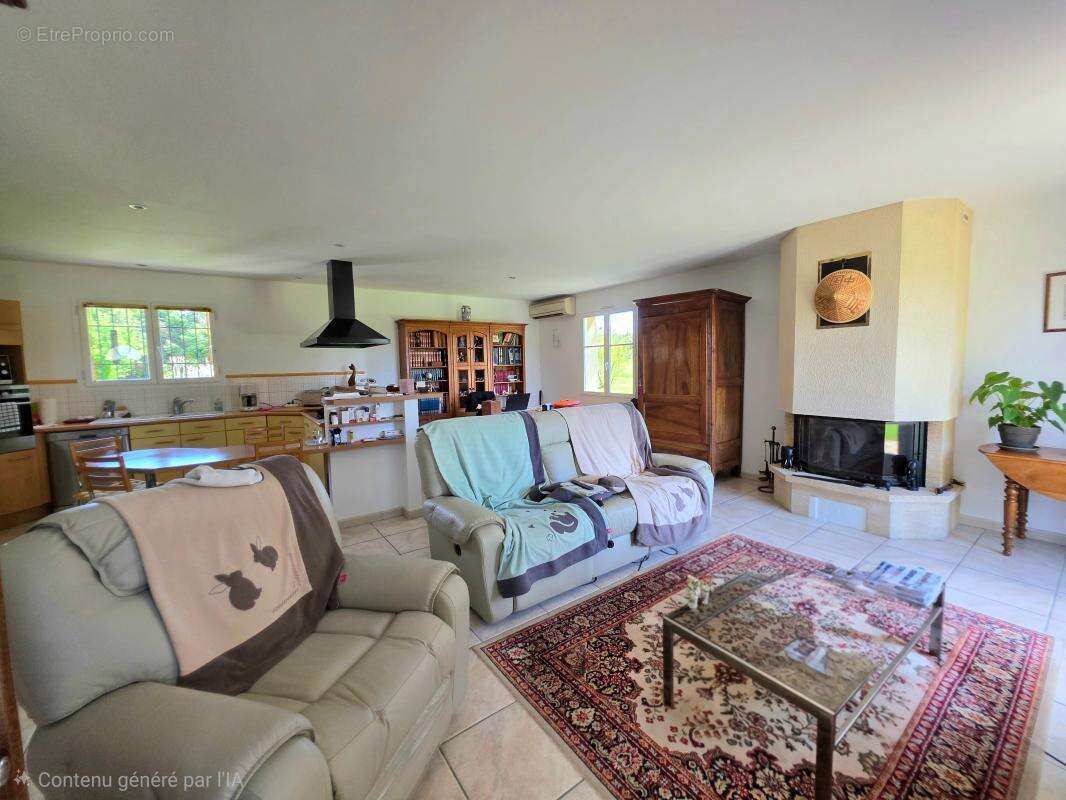 Maison à CASTETS-EN-DORTHE