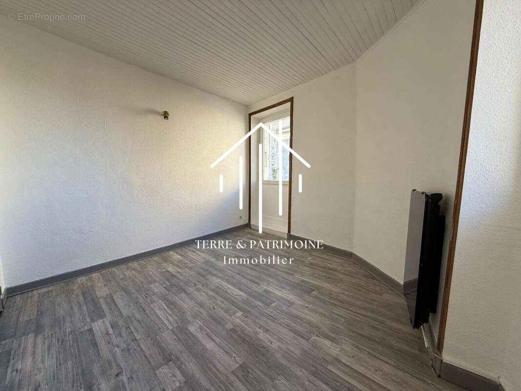 Appartement à AUBENAS