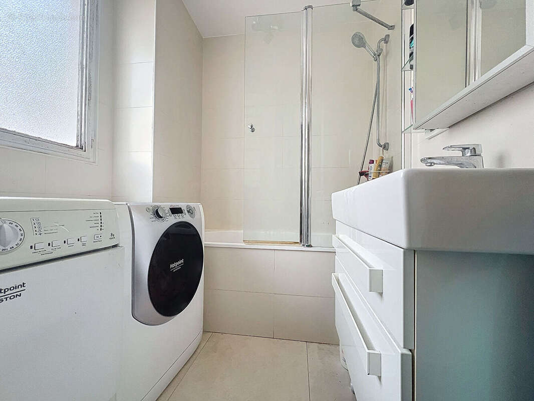 Appartement à ISSY-LES-MOULINEAUX