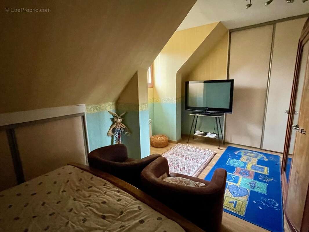 Maison à MILLY-LA-FORET