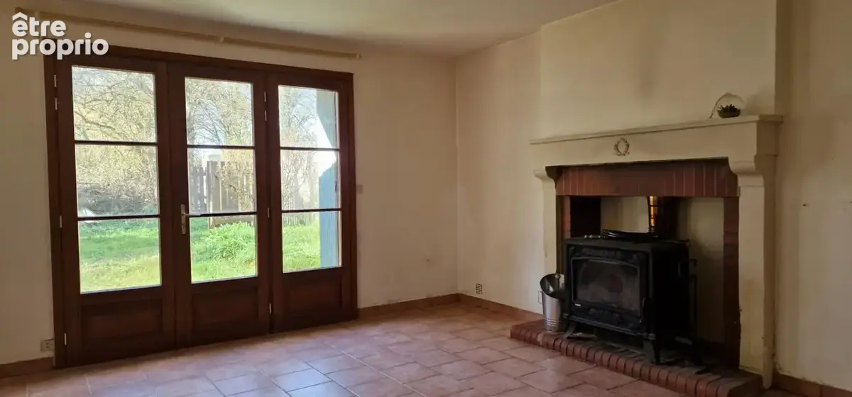 Villa Lezay 7 pièce(s) 150 m2 sur 1 700 m² de terrain - photo 4