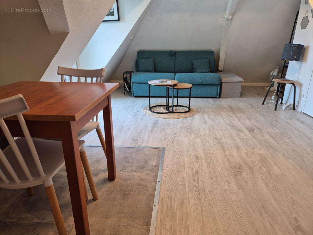 Studio à 49 900  HAI : une opportunité rare au coeur de Rochefort-en-Terre - photo 2