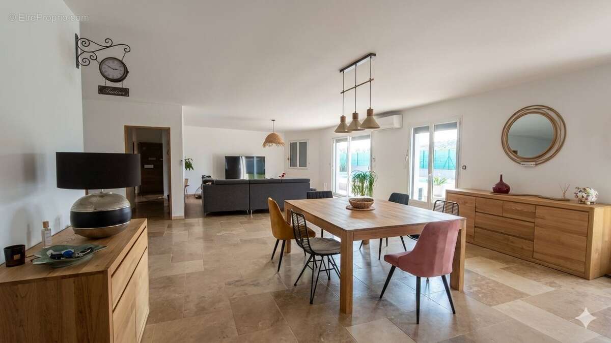 Maison à BARON